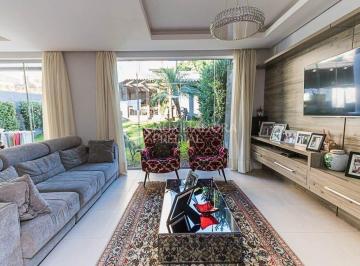 Casa · 243m² · 3 Quartos · 2 Vagas · Belíssima casa de 3 dormitório à venda no Jardim São Pedro, Porto Alegre