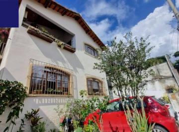 Casa · 350m² · 7 Quartos · 2 Vagas · Casa em Vila Maria Auxiliadora, Embu das Artes/SP de 350m² 7 quartos à venda por R$ 1.100.000,00