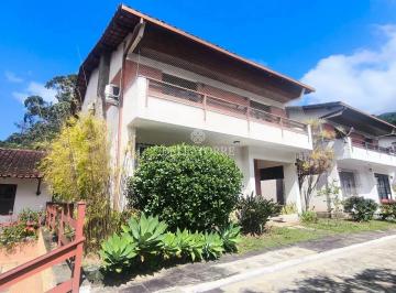 Casa · 181m² · 4 Quartos · 2 Vagas · Casa em Alto, Teresópolis/RJ de 181m² 4 quartos à venda por R$ 1.200.000,00