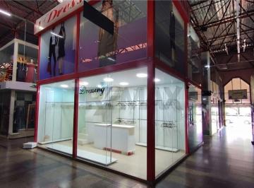Comercial · 90m² · Loja Feibox, Taguatinga Sul, 90,48m², 2 pavimentos ao lado do Taguatinga Shopping
