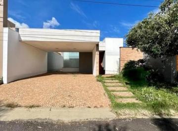 Casa · 300m² · 3 Quartos · 3 Vagas · Casa em Villa Flora, Marília/SP de 300m² 3 quartos à venda por R$ 850.000,00