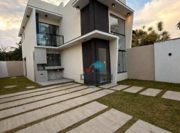 Casa · 96m² · 3 Quartos · 2 Vagas · Casa em Costazul, Rio das Ostras/RJ de 96m² 3 quartos à venda por R$ 650.000,00