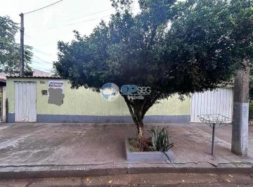 Casa de 3 quartos, Londrina · Sobrado em Nossa Senhora de Lourdes, Londrina/PR de 262m² 3 quartos à venda por R$ 850.000,00