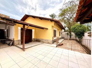 Casa · 220m² · 4 Quartos · 2 Vagas · Casa em Itaipu, Niterói/RJ de 220m² 4 quartos à venda por R$ 590.000,00