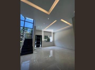 Casa · 470m² · 3 Quartos · 3 Vagas · Casa à Venda - Campo Grande, 3 Quartos, 470 m² - Rio de Janeiro