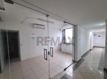 Comercial · 55m² · 1 Vaga · "Alugue Espaço Moderno na Vila Embaré-SP"