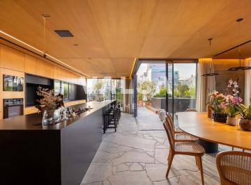 1 · Apartamento com 453 m², à venda no bairro Cabral.
