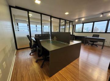 Comercial · 48m² · 2 Vagas · Sala em Coqueiros, Florianópolis/SC de 48m² para locação R$ 3.300,00/mes