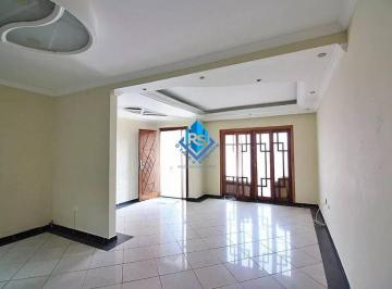 Casa · 299m² · 5 Quartos · 2 Vagas · Sobrado em Jardim Anchieta, São Bernardo do Campo/SP de 299m² 5 quartos à venda por R$ 890.000,00 ou