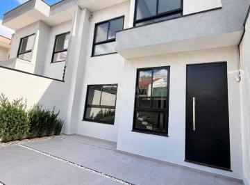 Casa · 100m² · 3 Quartos · 1 Vaga · Sobrado em São João, Itajaí/SC de 100m² 3 quartos para locação R$ 5.100,00/mes