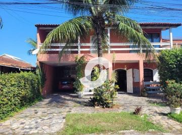 Casa · 295m² · 4 Quartos · 4 Vagas · Casa em Centro, Maricá/RJ de 295m² 4 quartos à venda por R$ 580.000,00