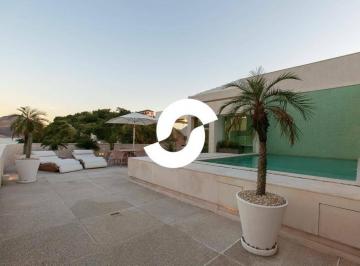 Apartamento · 478m² · 5 Quartos · 2 Vagas · Cobertura em Boa Viagem, Niterói/RJ de 478m² 5 quartos à venda por R$ 4.900.000,00