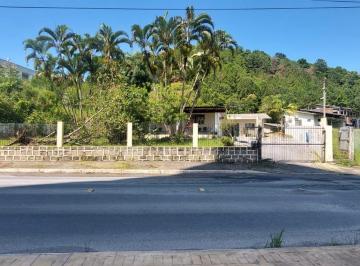 Casa · 180m² · 4 Quartos · 1 Vaga · Casa em Ressacada, Itajaí/SC de 180m² 4 quartos à venda por R$ 4.900.000,00
