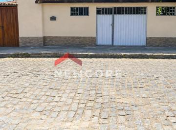 Casa · 70m² · 3 Quartos · 2 Vagas · Casa em Rua Europa - Imbassay - Dias D'Ávila/BA