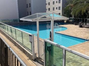 5c55802ea2eef5564df7a548b725838bc41d2d77 · Apto 2 quartos (1 suíte) em condomínio clube com piscina