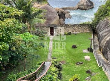 Casa de Alto Padrão à Venda no Floresta do Elefante com acesso a Praia · Casa 3 quartos com suíte e piscina no Recanto de Itaipuaçu | 160m² com acesso à praia