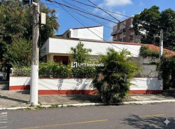 4d9263c72ce7e7e39402a8122a502e8b8d24ece0 · Casa duplex com 4 quartos no Vital Brazil!