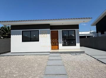 Casa · 65m² · 2 Quartos · 2 Vagas · Casa à venda no bairro Guarda do Cubatão - Palhoça/SC