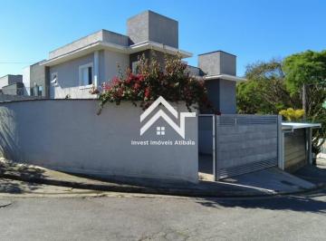 Lindo sobrado no alto com vista para montanhas · Lindo sobrado com jardim e pomar , 2 suítes, sala,cozinha integrada. Atelier ou escritório. Garagem.