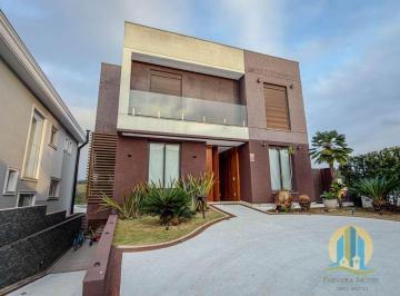 Casa · 440m² · 4 Quartos · 6 Vagas · Casa mobiliada de alto padrão | 440 m² | 4 suítes | 6 vagas