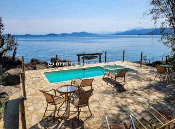Casa · 900m² · 9 Quartos · 15 Vagas · Casa frente mar da Ponta Leste à venda - Angra dos Reis