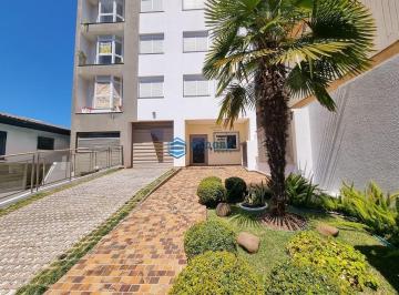 Apartamento · 3 Quartos · 2 Vagas · Apartamento com três quartos, Rio Branco
