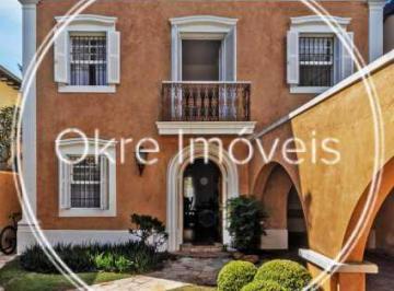 Casa · 300m² · 3 Quartos · 2 Vagas · Casa de rua : / Residencial / Jardim Europa