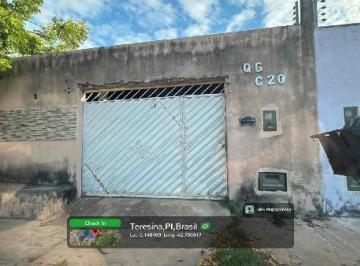 img0 · Oferta limitada — Casa no Santo Antonio, Teresina - PI, Nº 4304, 3 quartos, 1 vaga, 234,78m² | Leilã