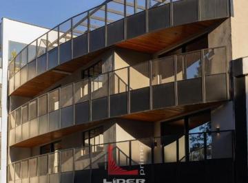 Comercial · 50m² · Sala Comercial para alugar em Jardim Do Lago de 49.70m²