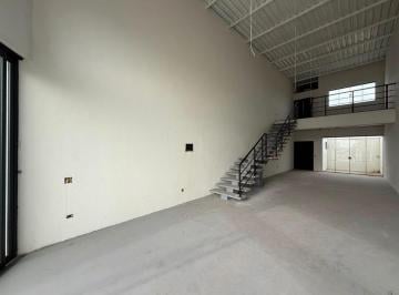 Comercial · 132m² · 2 Vagas · Loja para alugar em Conjunto Habitacional 31 De Março (cohab) de 132.00m² com 2 Garagens