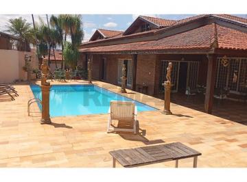Casa · 388m² · 3 Quartos · 6 Vagas · Casa para venda em Parque Ortolândia de 387.61m² com 3 Quartos, 2 Suites e 6 Garagens