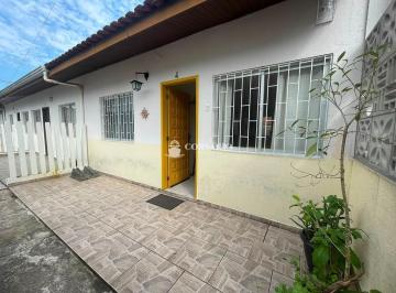 Casa · 54m² · 2 Quartos · 1 Vaga · Oportunidade a poucos metros da praia!
