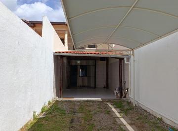 Casa · 84m² · 3 Quartos · 3 Vagas · Linda casa duplex com 3 quartos à venda no Jangurussu, Fortaleza.