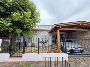 Casa · 177m² · 3 Quartos · 1 Vaga · Casa com 3 dormitórios e espaço comercial próximo a UNISC!
