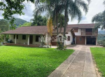 Casa · 300m² · 5 Quartos · 2 Vagas · Casa à venda no bairro Santa Teresinha - Bom Princípio/RS