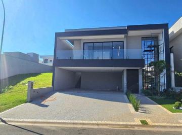 Casa de 3 quartos, Valinhos · Casa com 03 suites em condomínio em Valinhos SP