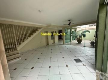 Foto 02 · Excelente Casa para Locação na Vila Hortência, Sorocaba-SP: 5 Quartos, 3 Suítes, 1 Sala, 5 Banheiros