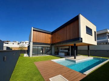 Casa de 4 quartos, São José dos Campos · Casa com área gourmet e vista em Condomínio Residencial Alphaville I 4 Suítes 387m².