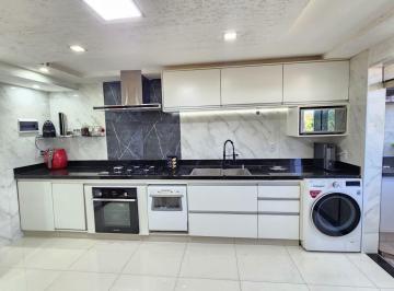 Apartamento · 43m² · 1 Quarto · Apartamento reformado, pronto para morar e em ótima localização!