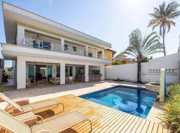 Casa · 400m² · 5 Quartos · 4 Vagas · Casa Condominio, 5 suítes (1 suíte no terreo), gourmet com piscina, salas e lazer completo no Cond
