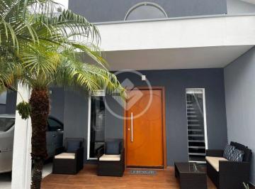 Casa · 180m² · 3 Quartos · 2 Vagas · Casa em condomínio 3 suítes 200 m² com piscina aquecida – Terras do Barão Campinas