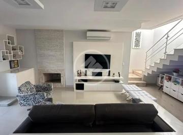 Casa · 278m² · 3 Quartos · 4 Vagas · Chacara de Alto Padrão a venda em Valinhos, com 405m, 3 quartos suites com piscina