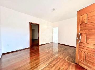 Casa · 245m² · 3 Quartos · 2 Vagas · Casa com 3 quartos en Jardim dos Oliveiras, 378 m² à venda