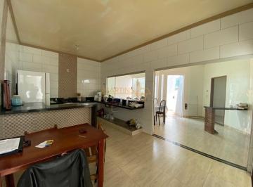Imagem 1 · Casa para venda em Centro, Araguari