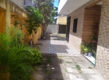 Casa de 2 quartos, Lauro de Freitas · Village com 2 suítes em Ipitanga a 500 metros da praia!