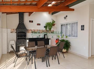 Casa de 3 quartos, Jundiaí · Casa Térrea, à venda, em Jundiaí - Jd. Santa Giovanna - AT: 150,00m² - 3 dorms (1 suíte), 2 vagas!