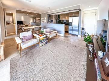 Apartamento · 72m² · 1 Quarto · 2 Vagas · Apartamento mobiliado 1 suíte 2 vagas no Campo Belo próximo ao Metrô