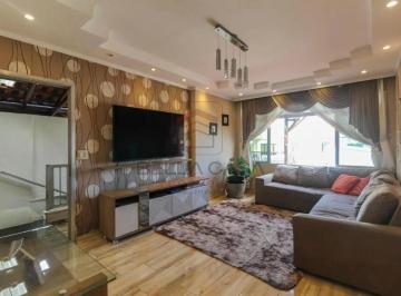 Casa · 200m² · 3 Quartos · 3 Vagas · Casa à venda com 200m², 3 quartos e 3 vagas