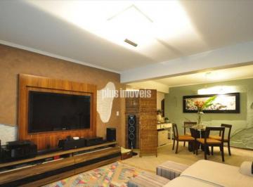 Casa · 250m² · 1 Quarto · 3 Vagas · Sobrado no charmoso bairro do Brooklin, com lazer privativo