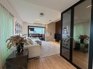 Apartamento · 168m² · 2 Quartos · 2 Vagas · Cobertura Linear 2 Quartos com 1 Suíte e 168m² - Centro